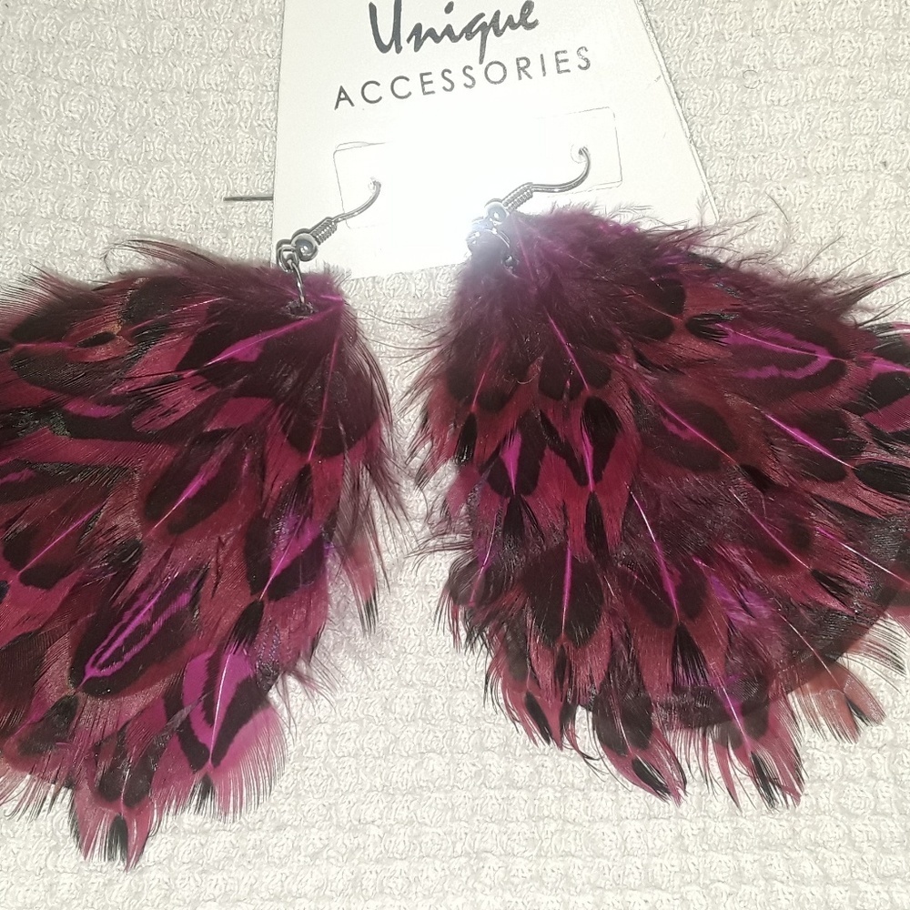 New Unique Accessories feathered earrings